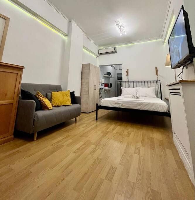 Ksenokratous-Kolonaki Cozy Apartment Athen Exterior foto