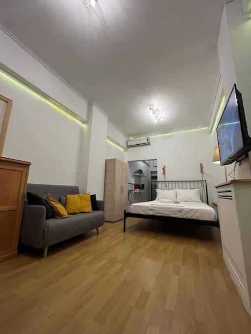 Ksenokratous-Kolonaki Cozy Apartment Athen Exterior foto